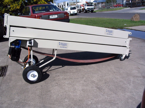 LANGYS - BRICK AND BLOCK ELEVATOR