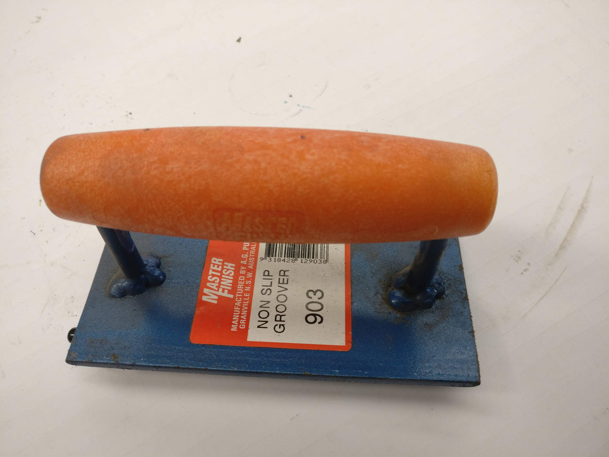 MASTER FINISH SAFETY STEP GROOVER Langys